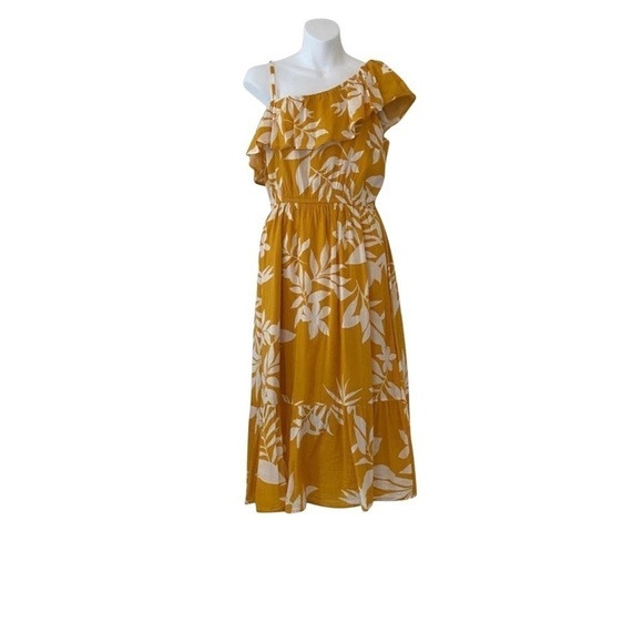 Old Navy Gold Tropical Print Hibiscus Ruffle Midi Dress - Picture 2 of 8